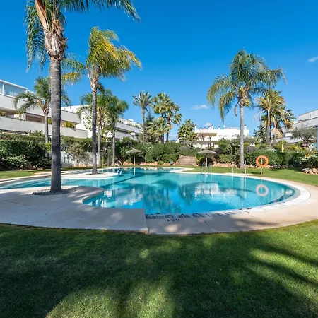 Altos De Banus L Marbella