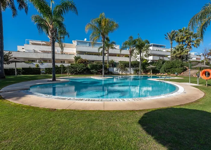 Apartamento Altos De Banús L Marbella