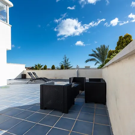 Апартаменты Altos De Banus L *